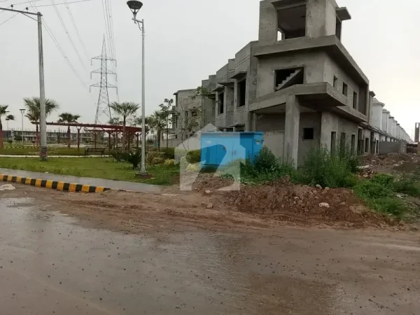 1 Kanal Residential Plot for sale in Sector Q, DHA Gujranwala — photo 5