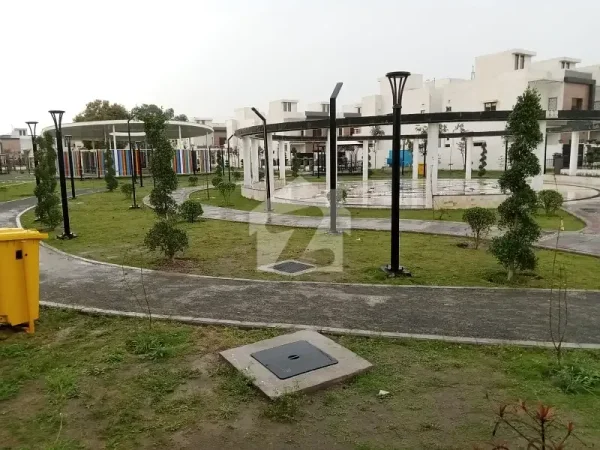 1 Kanal Residential Plot for sale in Sector Q, DHA Gujranwala — photo 4