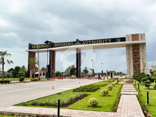 8 Marla Commercial Plot for sale in CZ-3, DHA Gujranwala — photo 4